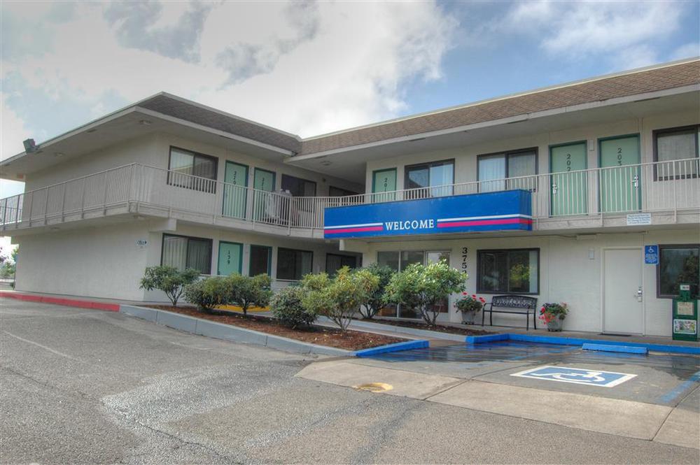 Motel 6-Springfield, Or - Eugene North Bagian luar foto