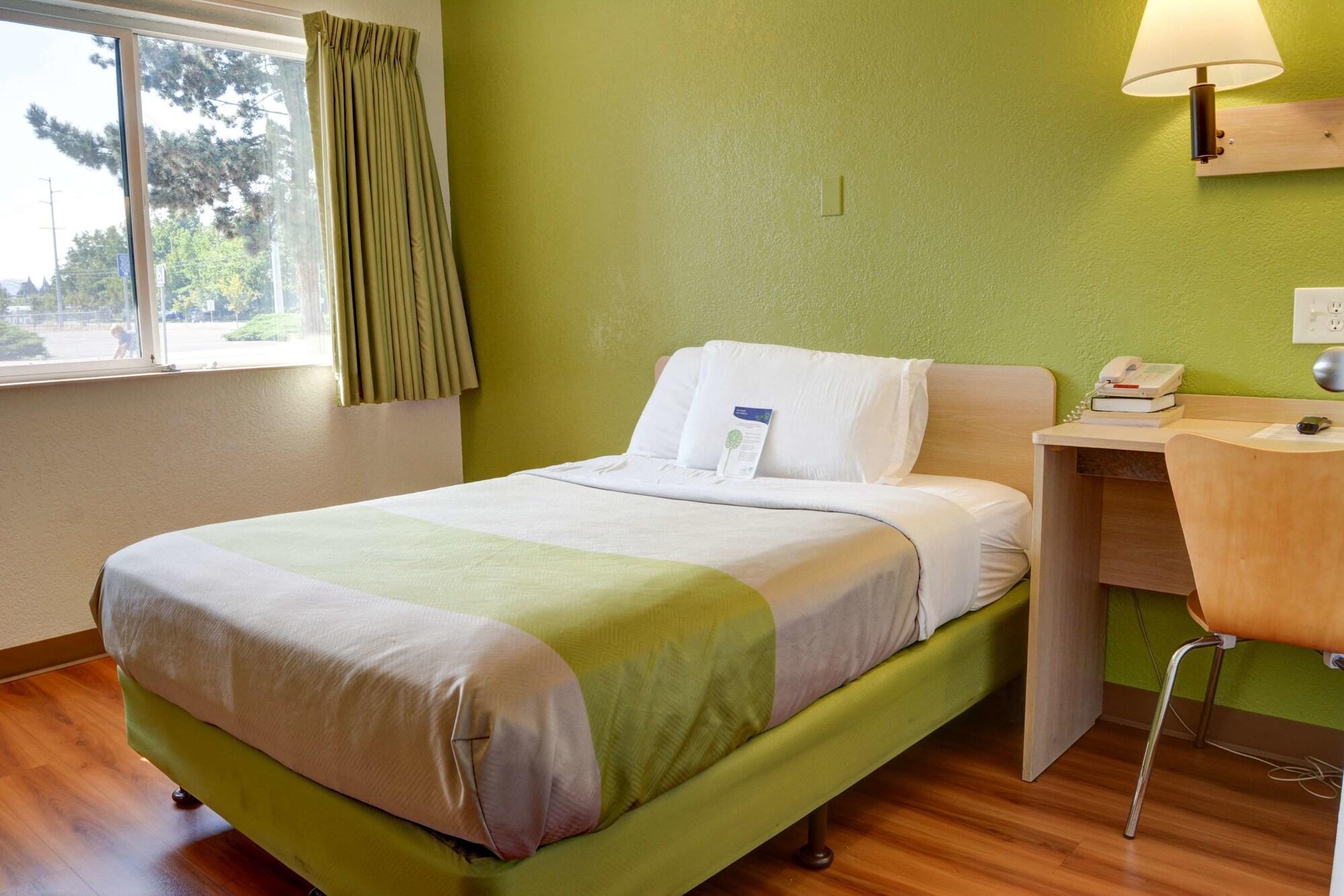Motel 6-Springfield, Or - Eugene North Bagian luar foto