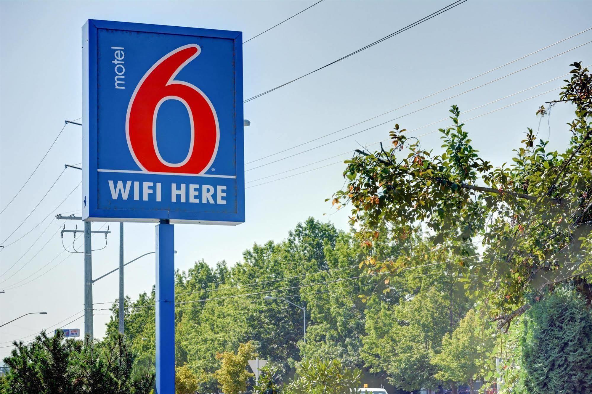 Motel 6-Springfield, Or - Eugene North Bagian luar foto