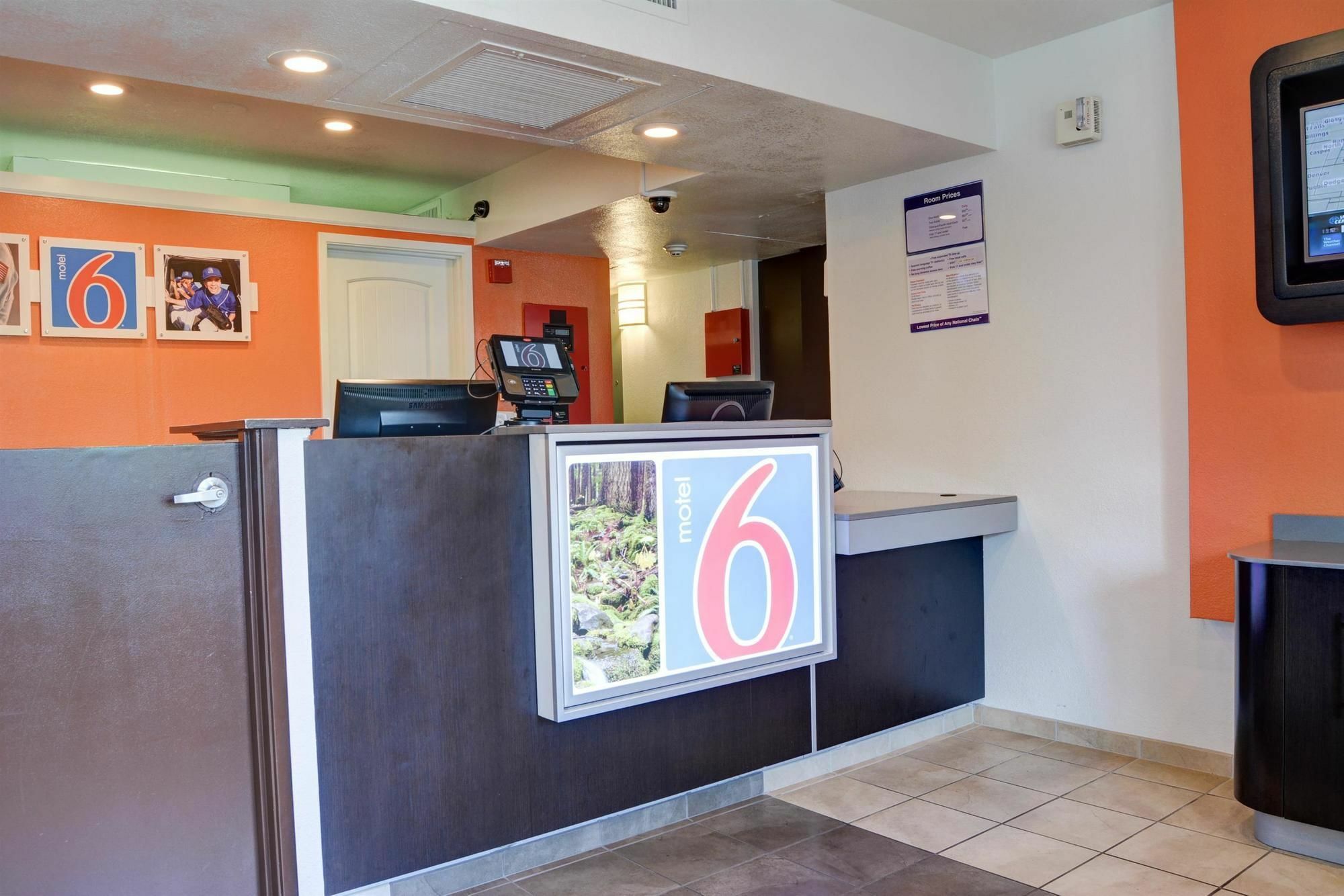 Motel 6-Springfield, Or - Eugene North Bagian luar foto